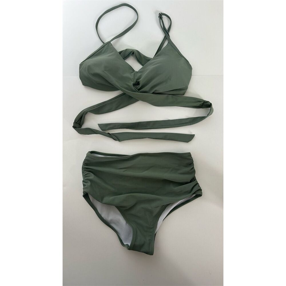 Women's 2-Piece Green Bikini Set Size S High-Waisted Halter Adjustable Straps